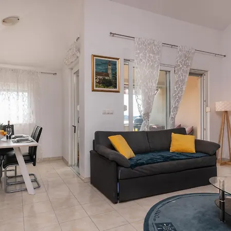 Traur Apartment Trogir